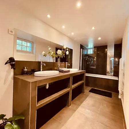 Domaine Du Moulin De Champie - Plaine De Versailles 3*