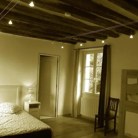Domaine Du Moulin De Champie - Plaine De Versailles 3*
