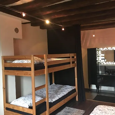 Hotel Domaine Du Moulin De Champie - Plaine De Versailles 3*